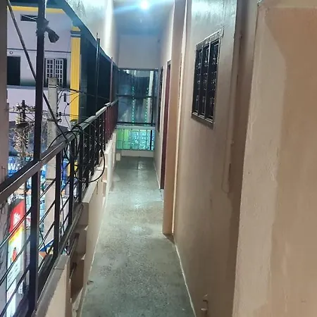 Hallima Service Apartments Non Ac Homestay Low Budget Pudukkottai Exterior photo